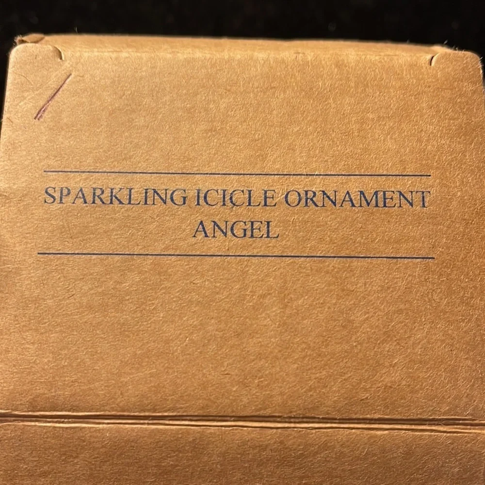 Avon (1997) Vintage Collectible ”Sparkling Icicle Ornament Angel” (crystal)